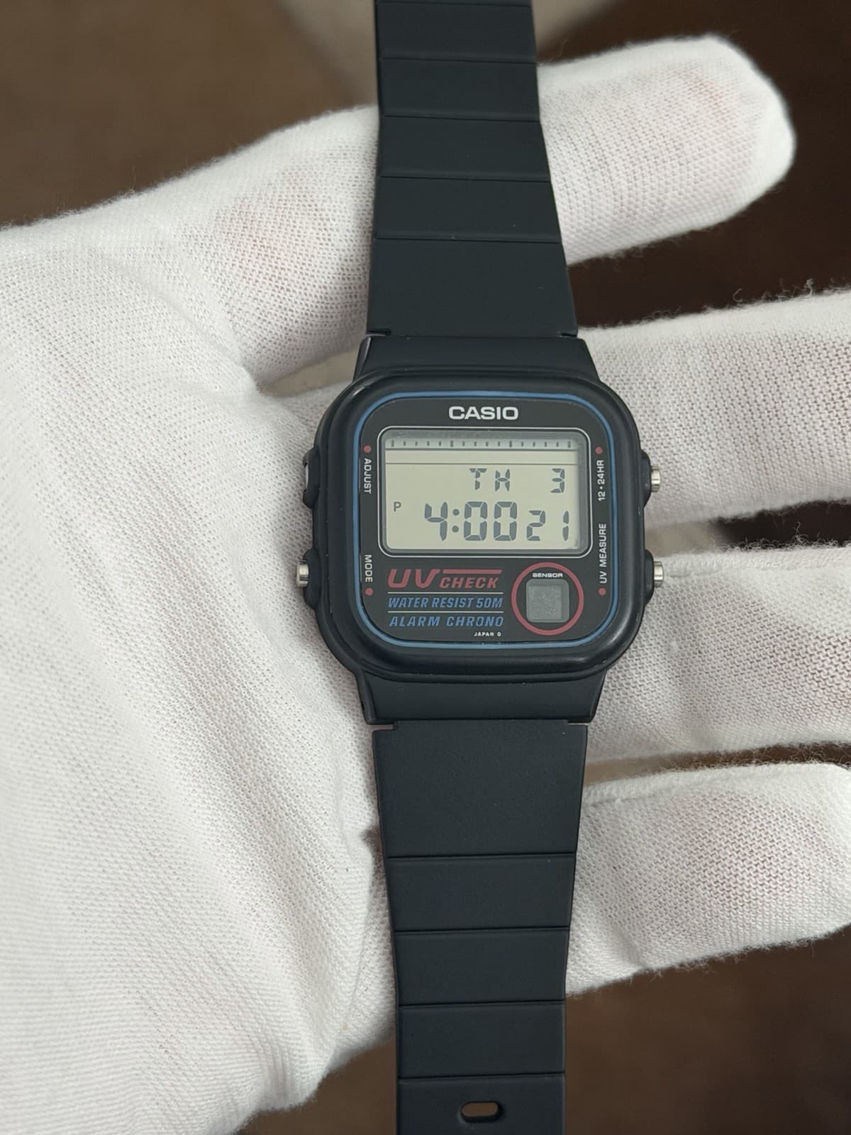 Rare Vintage Casio UV Check UV-100 Men’s Digital Sports Watch JDM 80s Module 508 - Image 1