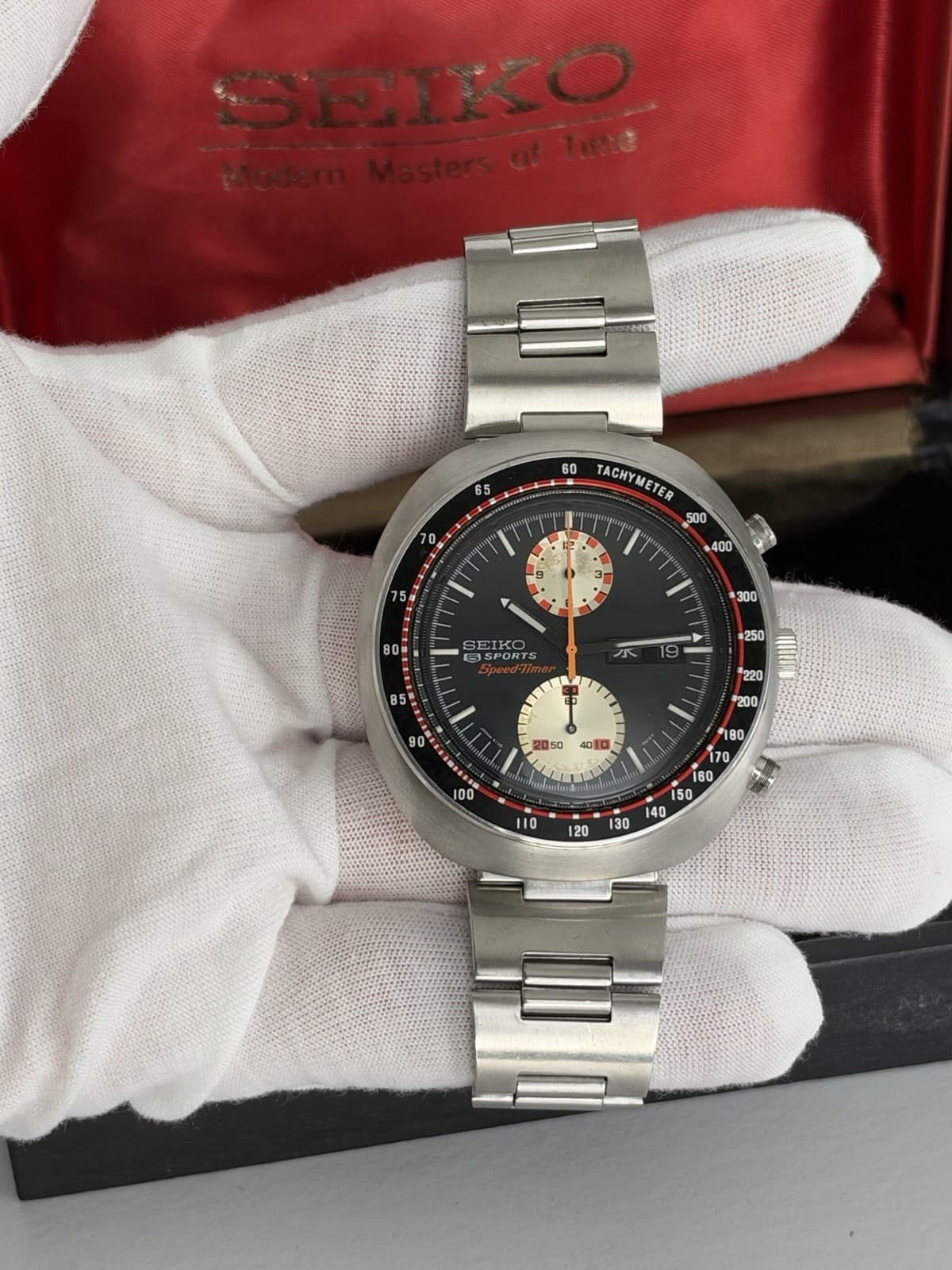 Seiko 5 Sports Speedtimer UFO 6138-0011 Vintage Automatic Sports Watch JDM 1970s - Image 1