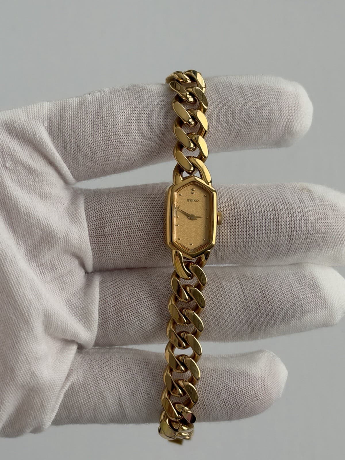 Seiko 2E20-5360 Men’s Vintage Cuban Link Bracelet Dress Watch JDM 1980s