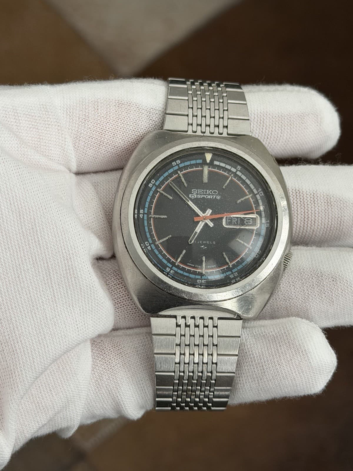 Rare Vintage Seiko 5 Sports 7019-6040 Men’s Automatic Dress Sports Watch JDM 70s