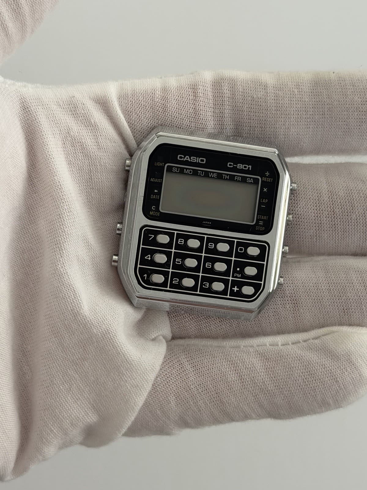 Casio C-801 Men’s Vintage Digital Calculator Sports Watch JDM 1980s Module 133