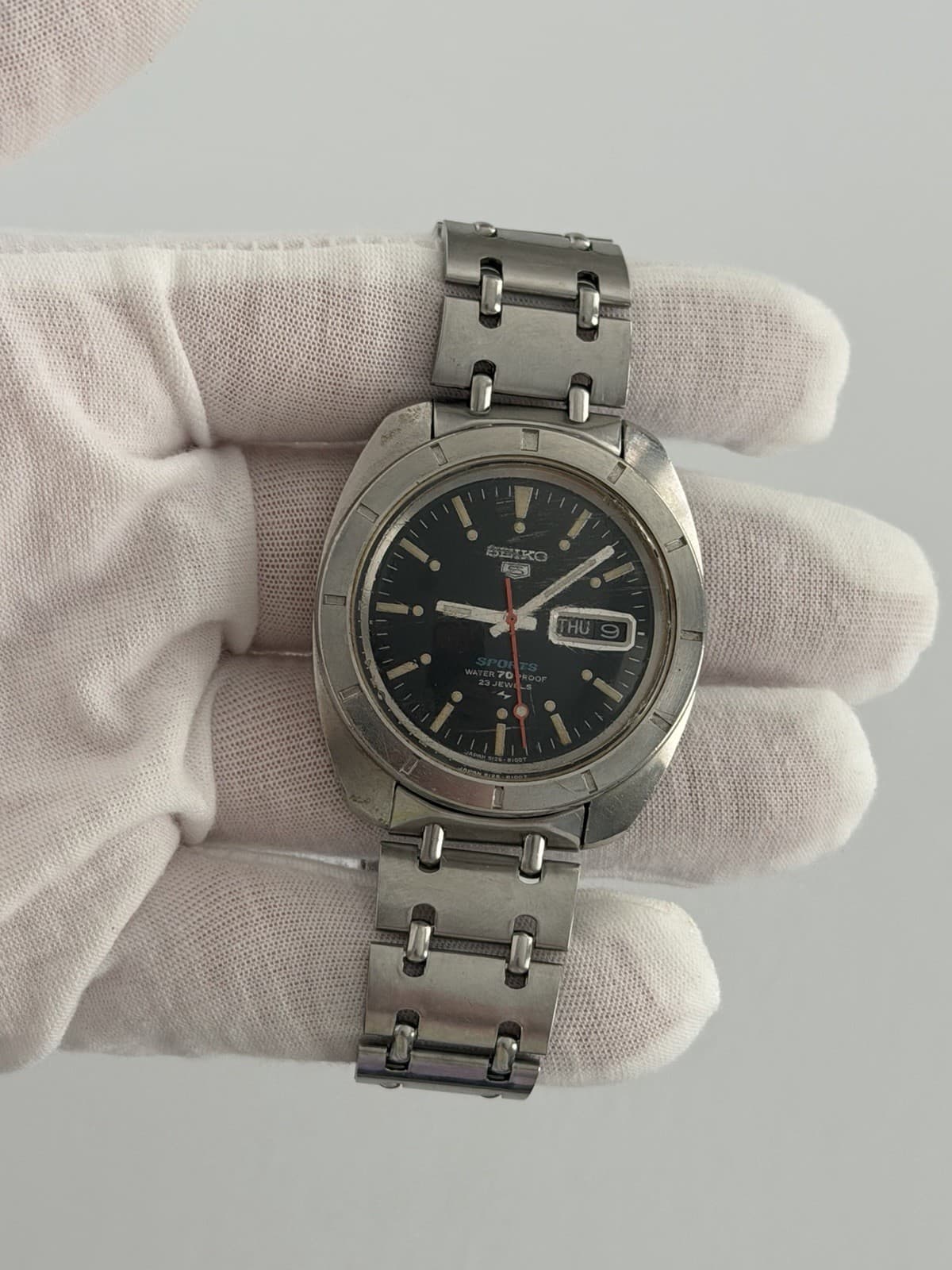 Seiko 5 Sports 5126-8100 Men’s 23J Automatic Classic Sports Watch JDM 1960s