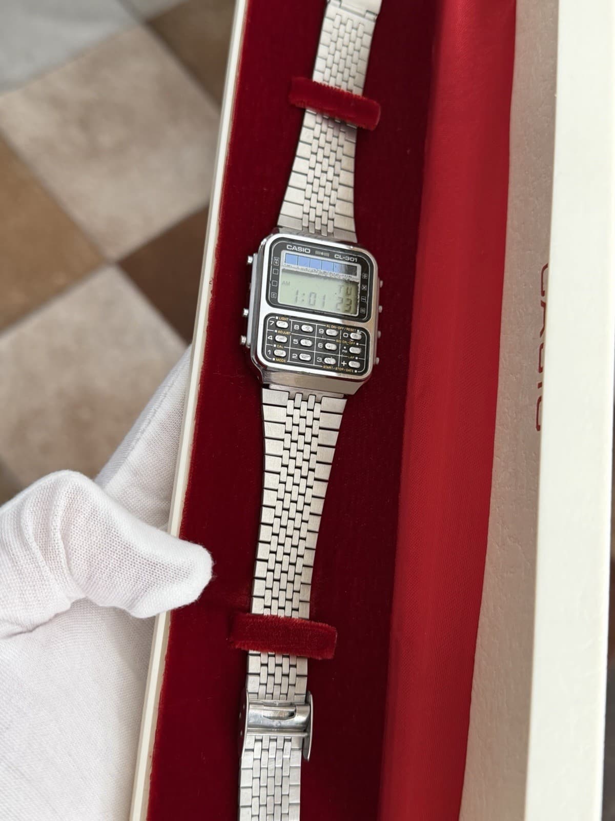 Rare Vintage Casio CL-301 Men’s Solar Digital Calculator Watch JDM 1980s - Image 1