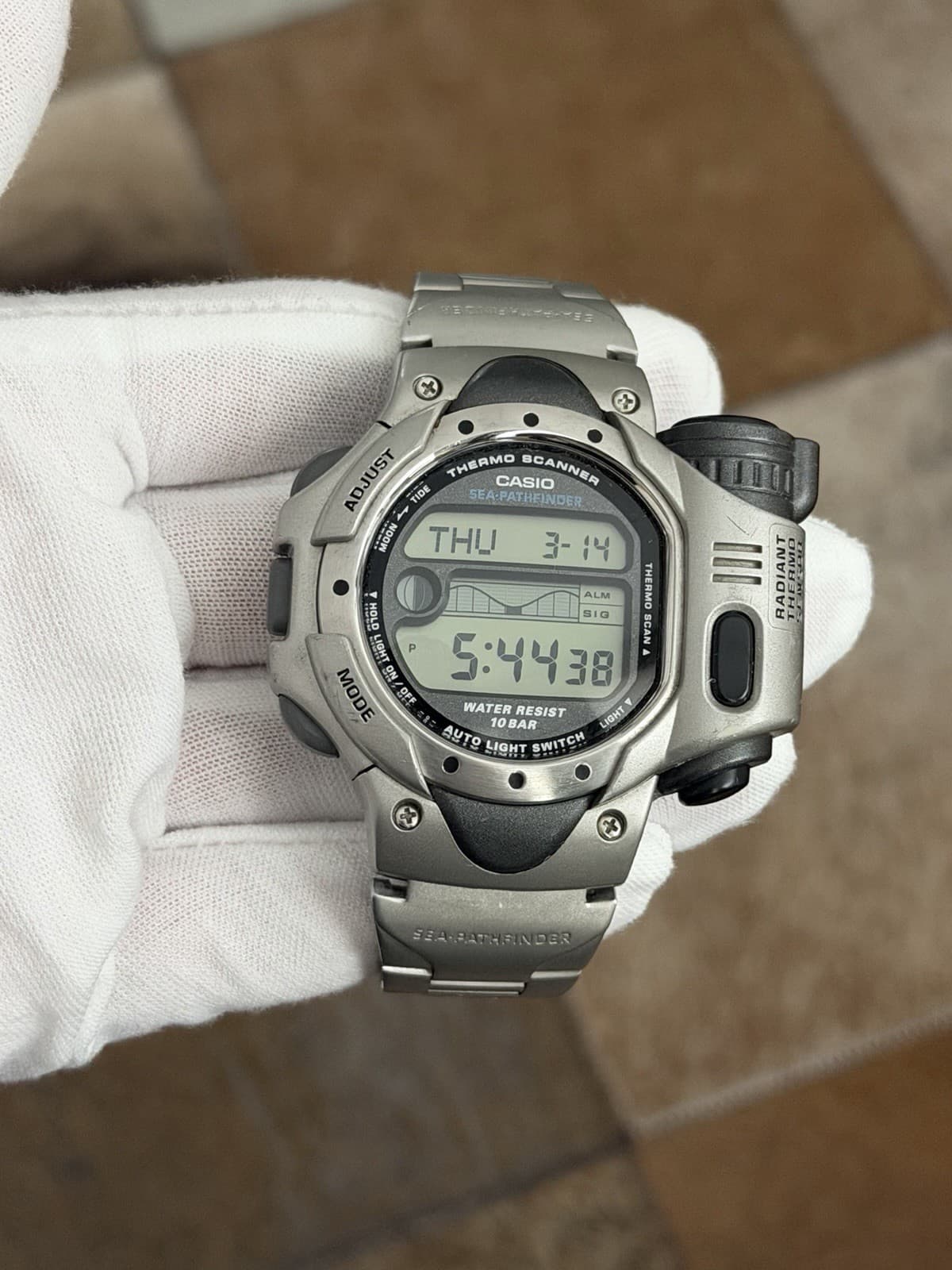 Rare Vintage Casio Sea-Pathfinder Thermo Scanner SPF-10 Men’s Digital Watch JDM