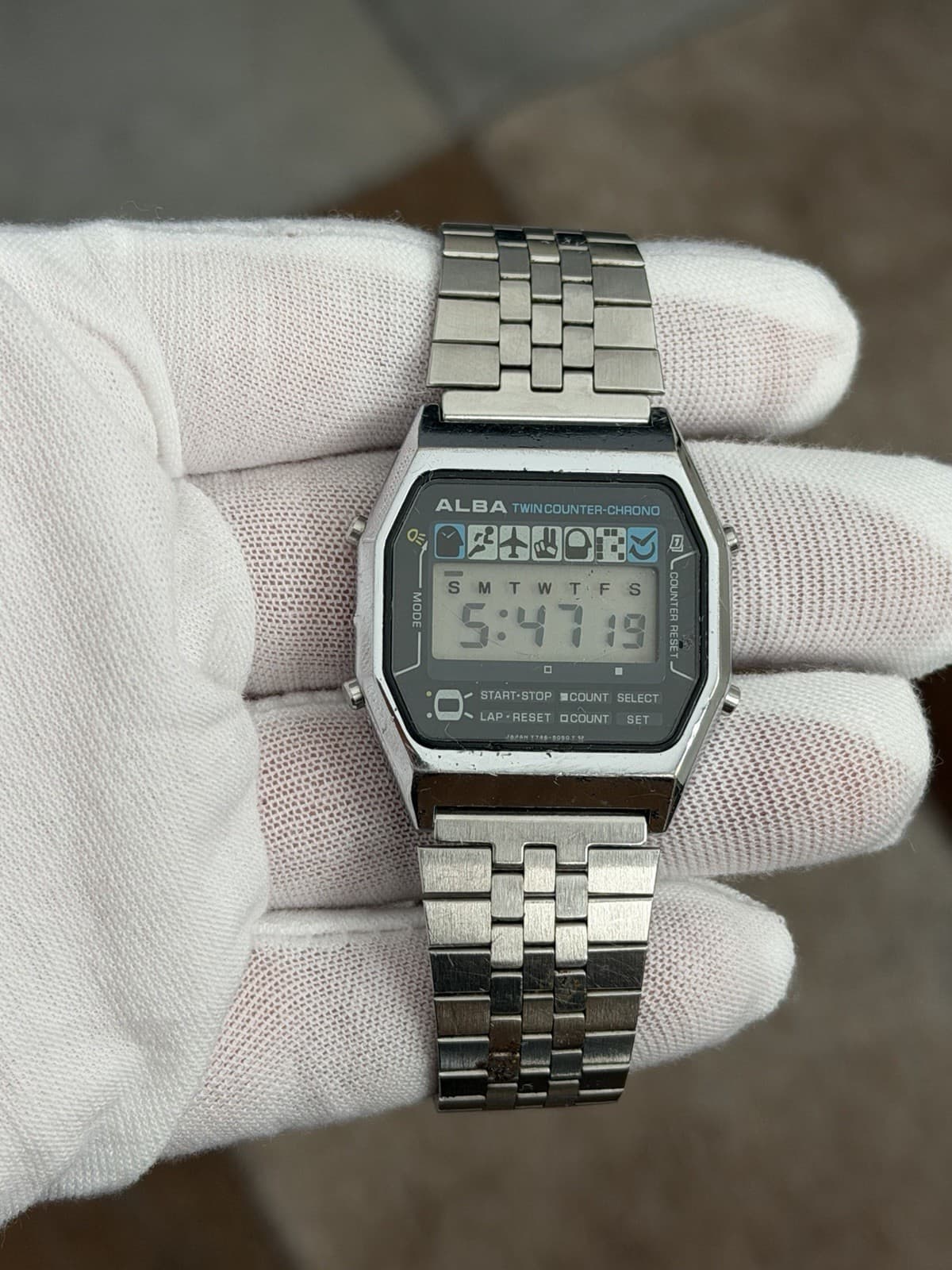 Rare Vintage Alba Y746-5040 Twin Counter-Chrono Digital Sports Watch JDM 80s - Image 1