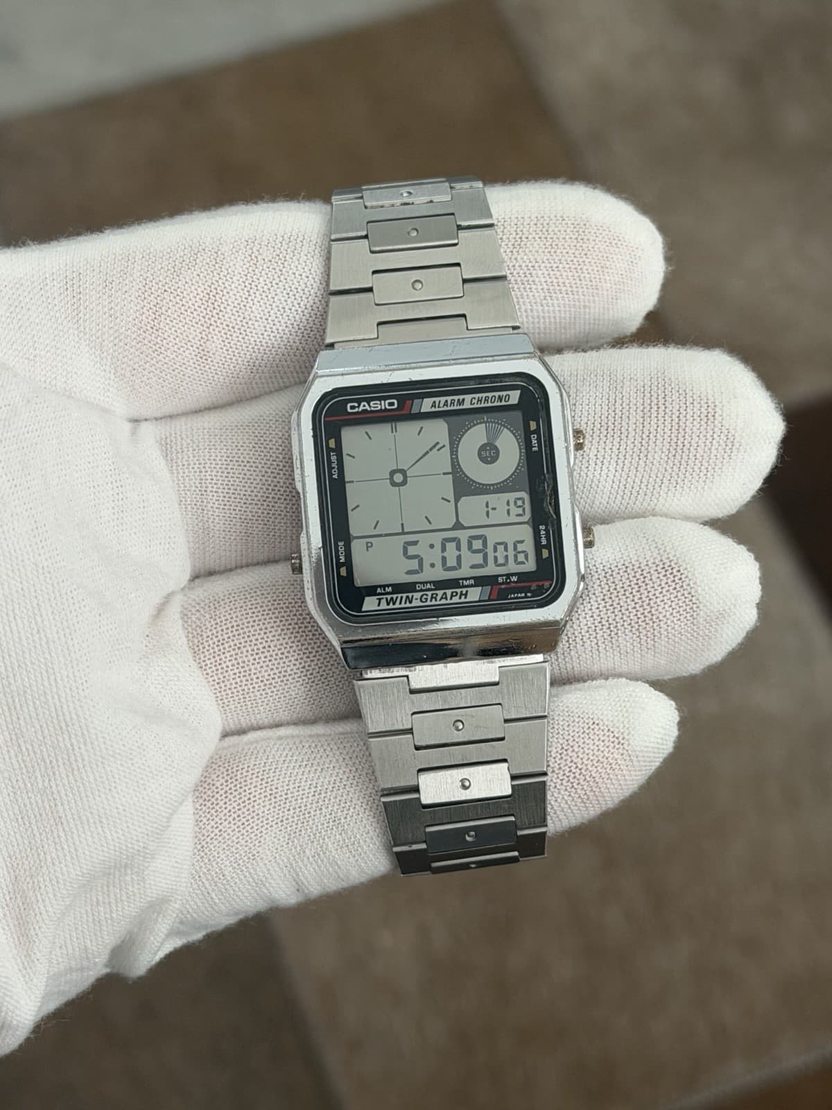 Rare Vintage Casio Twin Graph AE-200 Men’s Digital Sports Watch Mod. 588 JDM 80s - Image 1