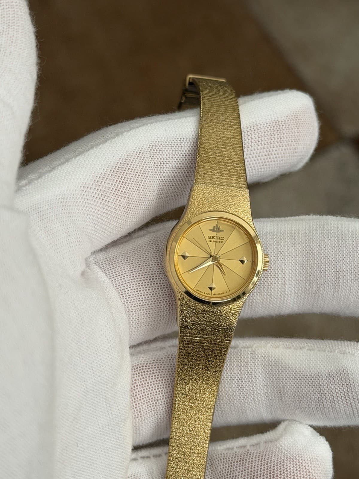 Rare Vintage Seiko Quartz 8Y21-0020 Ladies Fancy Classic Dress Watch JDM 1970s - Image 1