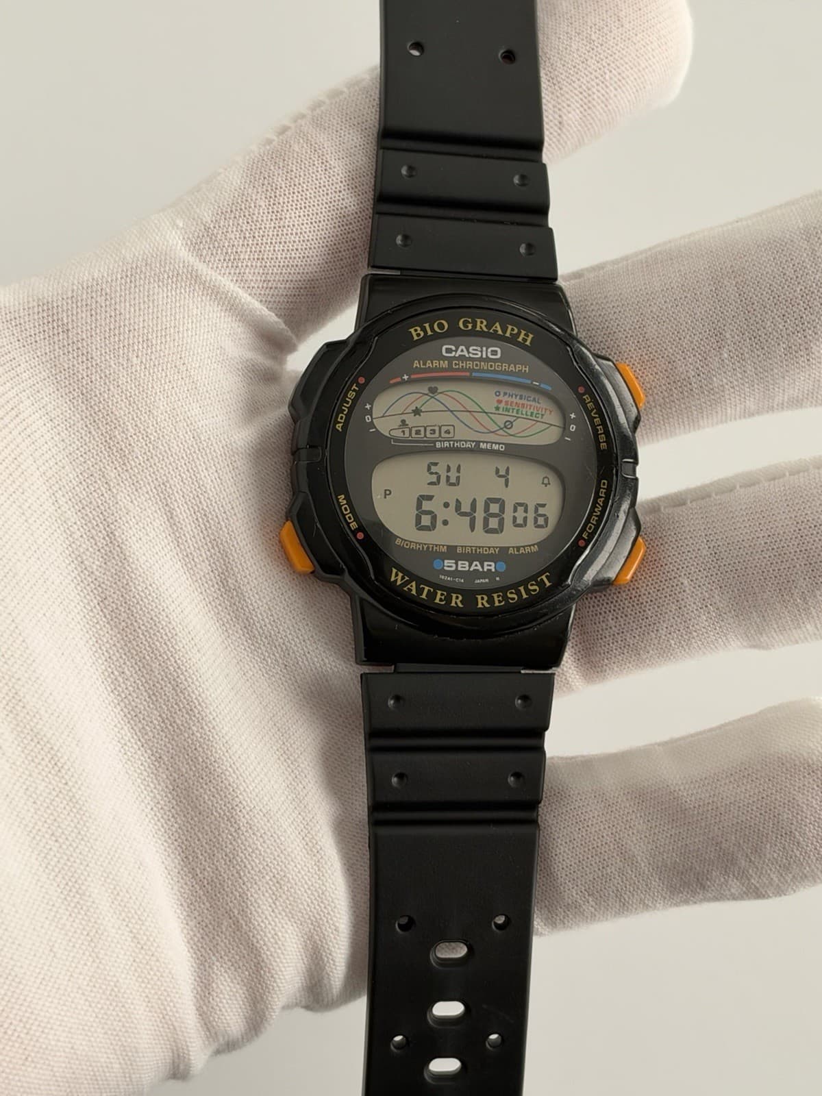 Casio Bio Graph BH-100W Men’s Vintage Digital Sports Watch Module 946 JDM 1980s