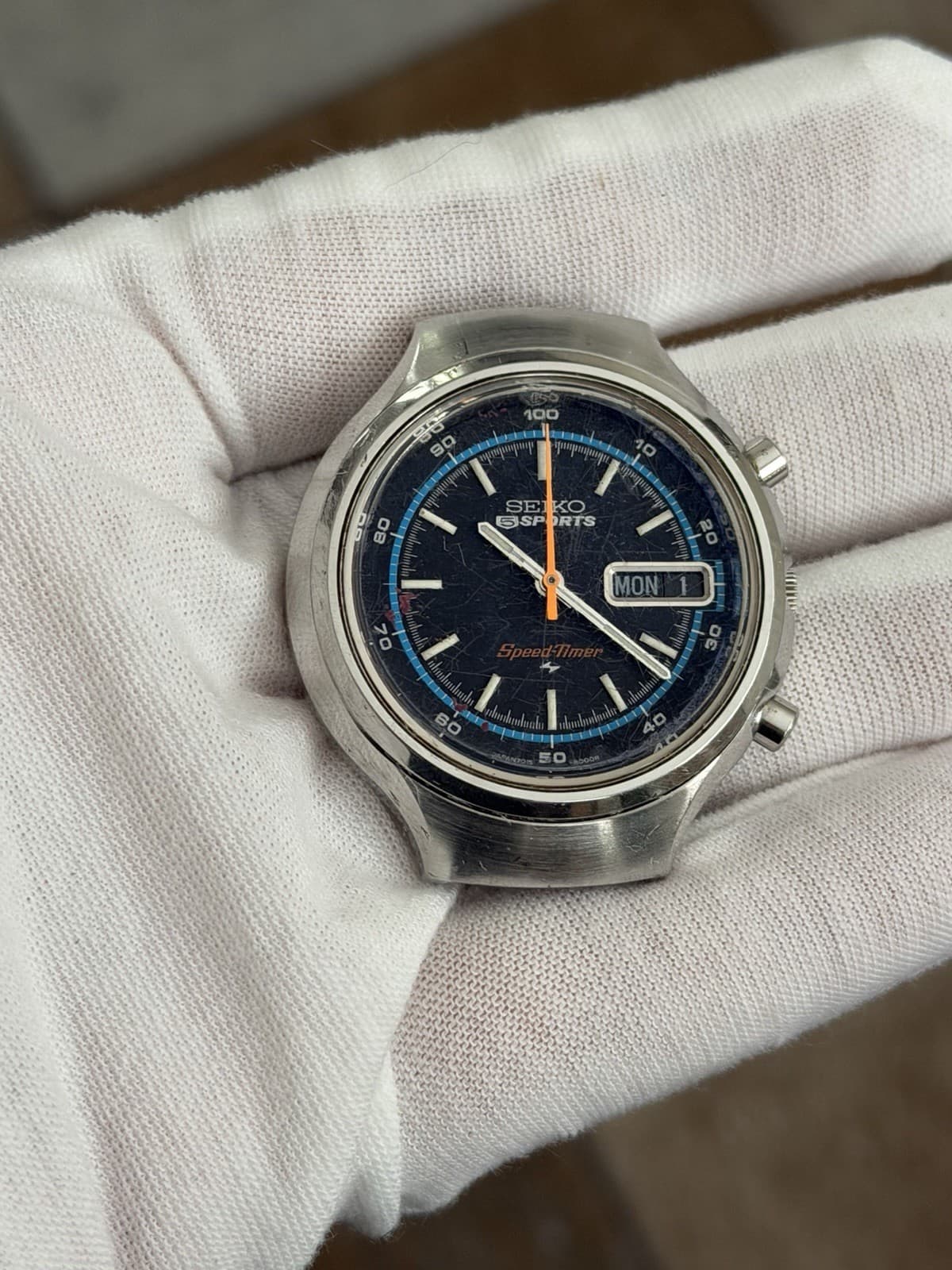 Rare Vintage Seiko 5 Sports Speedtimer 7015-8000 Men’s Chronograph Watch JDM 70s - Image 1