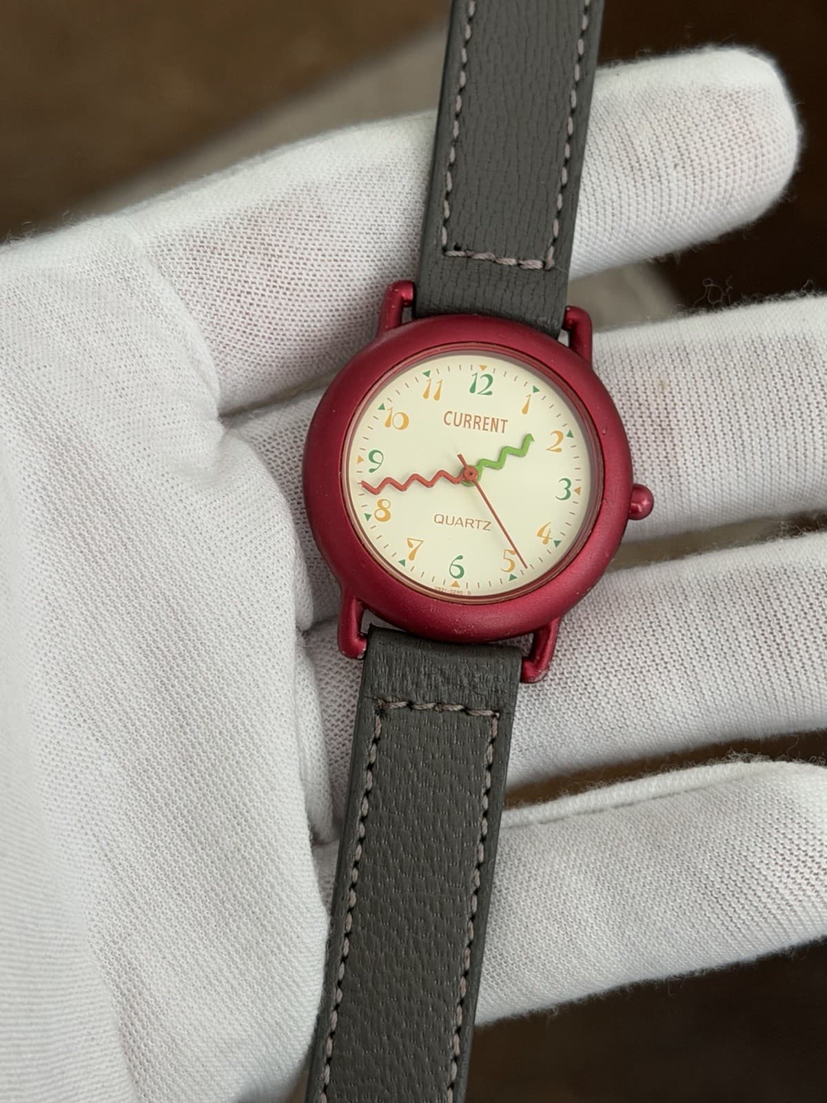 Rare Vintage Seiko Current V821-0070 Quartz Watch JDM 1990s - Image 1
