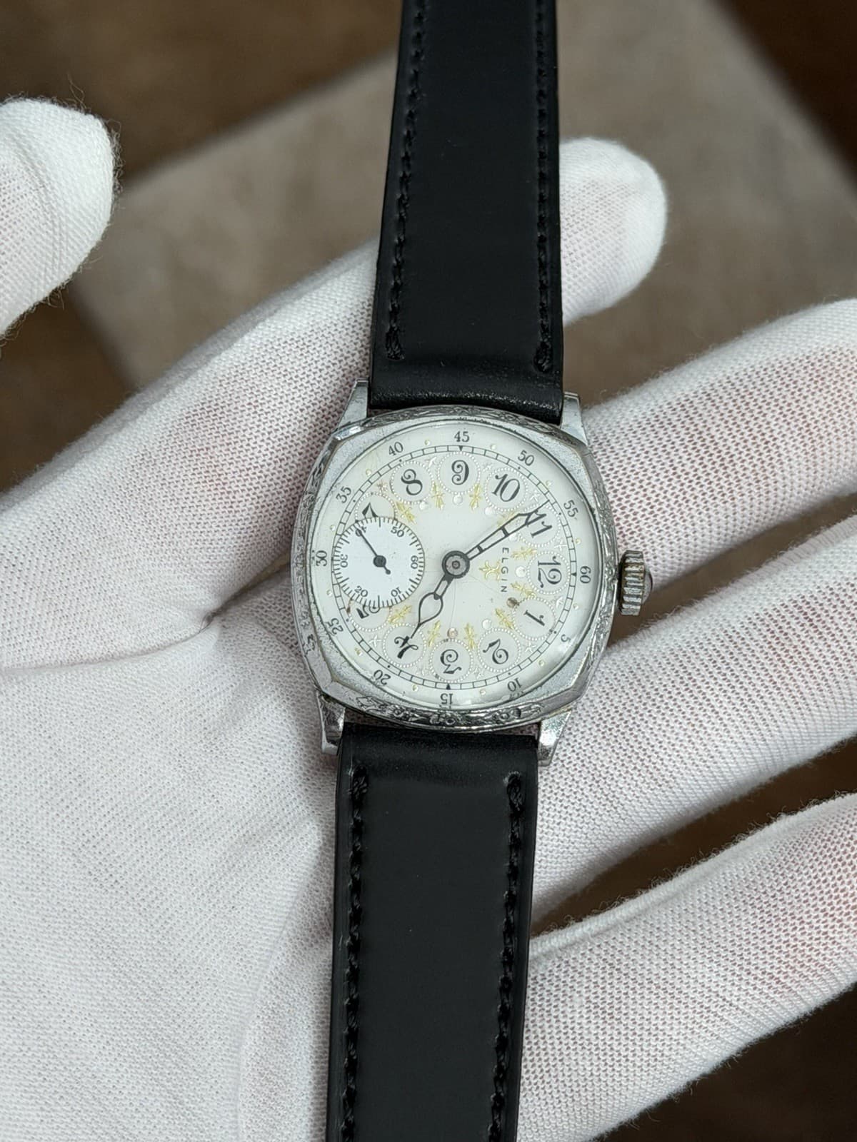 Vintage Elgin Art Deco Fancy Enamel Dial Men’s Manual Engraved Cushion Watch - Image 1