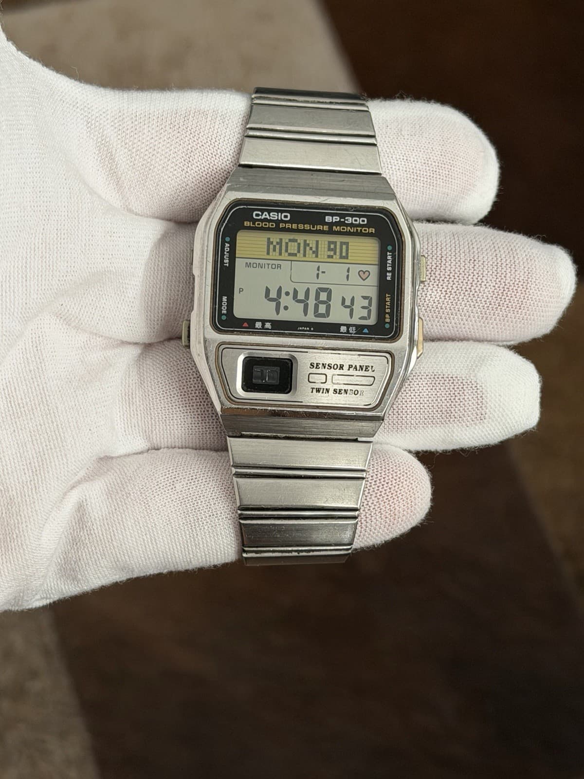Rare Vintage Casio BP-300 Blood Pressure Monitor Men’s Digital Watch JDM 1990s - Image 1