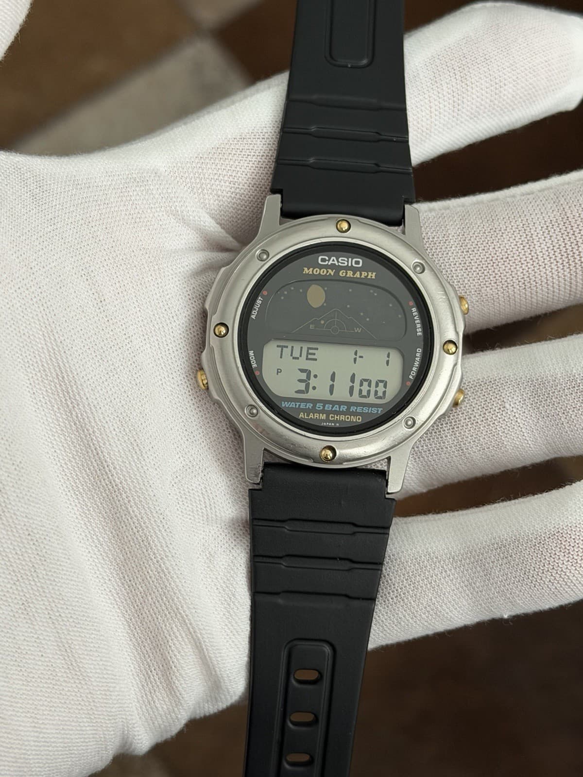 Rare Vintage Casio Moon Graph GMW-61 Men’s Digital Sports Watch JDM 1980s