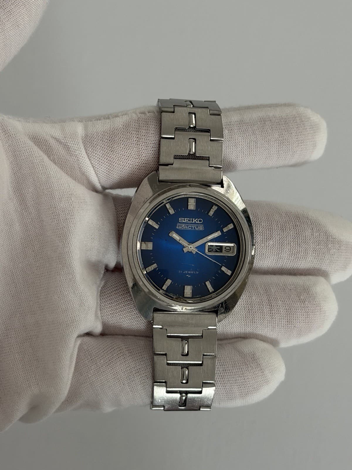 Seiko 5 Actus 7019-7350 Men’s Vintage 21J Automatic Dress Sports Watch JDM 1970s