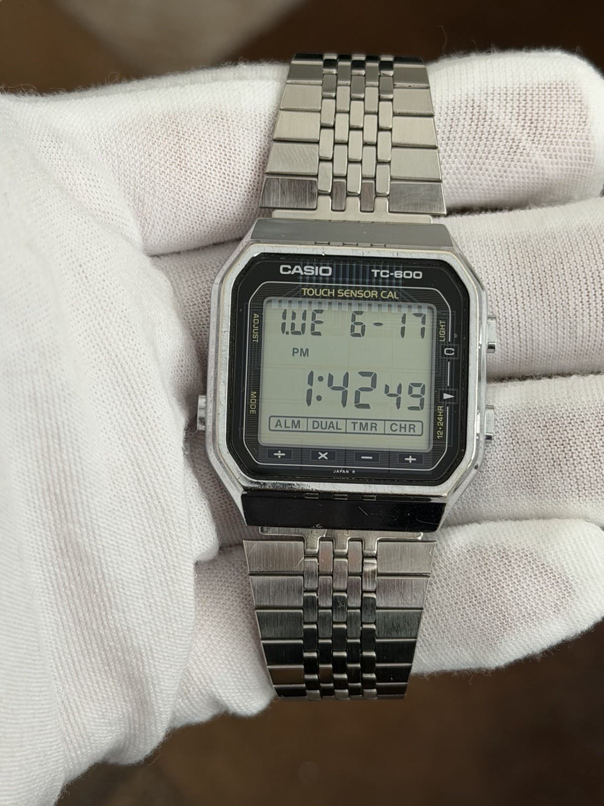 Rare Vintage Casio TC-600 Men’s Touch Screen Calculator Digital Watch JDM 1980s - Image 1