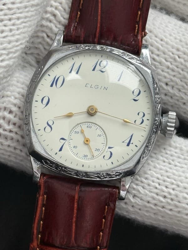 Vintage Elgin Men’s Art Deco Fancy Enamel Dial Watch