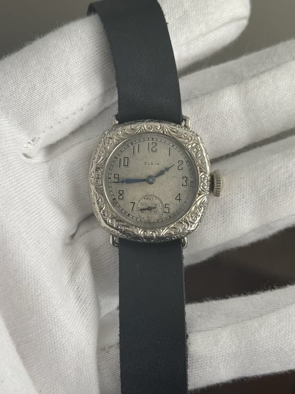 Vintage Elgin Men’s Art Deco Engraved Watch