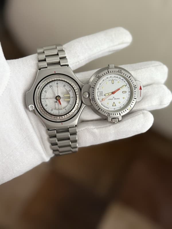 Rare Vintage Swiss Army Texswiss Dual Compass Quartz Military Men’s Watch - Mint