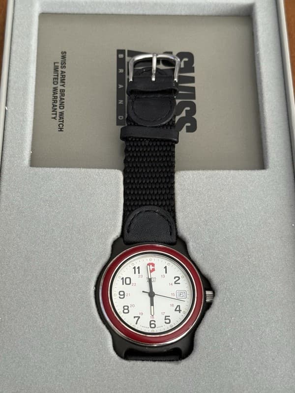 Vintage Swiss Army Marlboro Adventure Team Men’s Watch - NOS Full Set