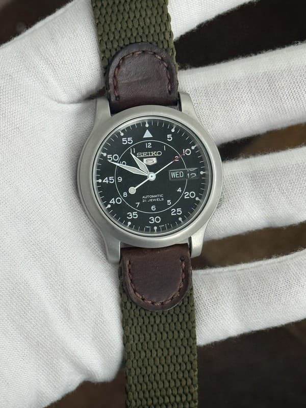 Seiko 5 SNK809 7S26-02J0 Automatic Men’s Watch