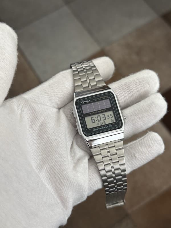 Vintage Casio AL-180 Batteryless Solar Digital Men’s Watch - Mint Condition