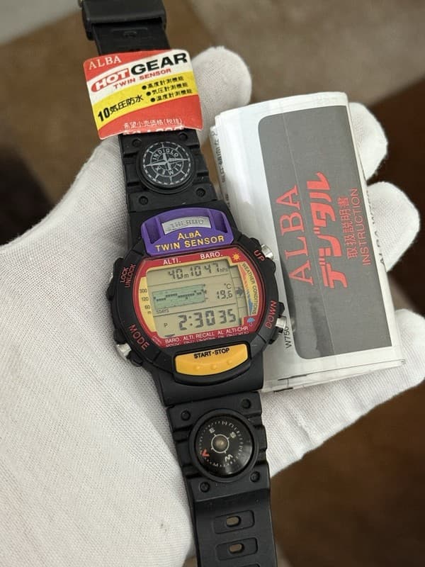 Vintage Seiko Alba Hot Gear W750-4A00 Twin Sensor Digital Sports Watch 1990s JDM