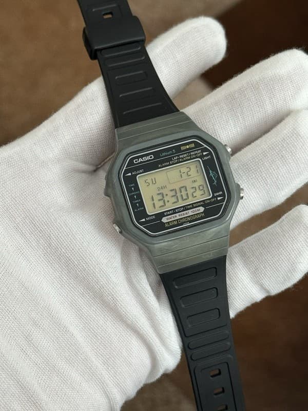 Vintage Casio Marlin H110 Men’s Digital Alarm Chronograph Sports Watch 106 JDM