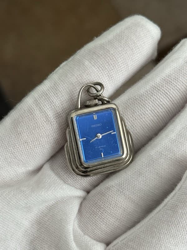 Vintage Seiko Watch Necklace Pendant JDM 17 Jewels Blue Dial 60s/70s For Repair