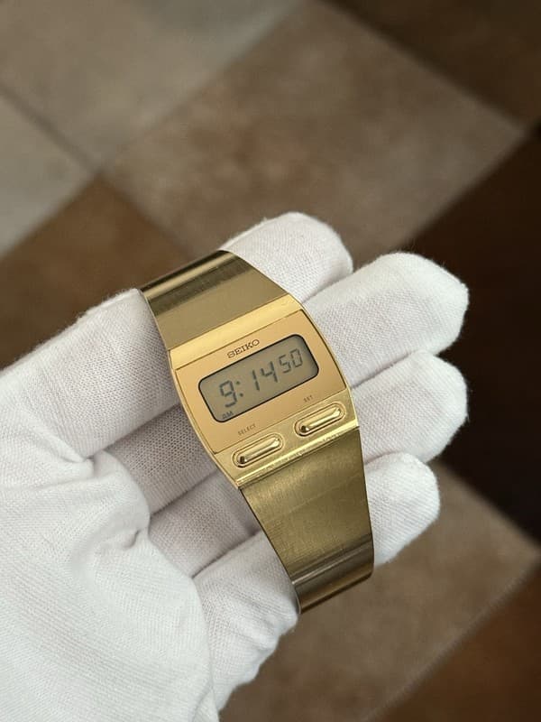 Rare Vintage Seiko F231-4000 Men’s Digital LCD Watch 1970s JDM - Near Mint