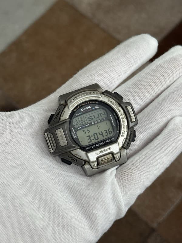 Vintage Casio Pro Trek PRT-600 Triple Sensor Digital Watch Mod. 1571 -For Repair