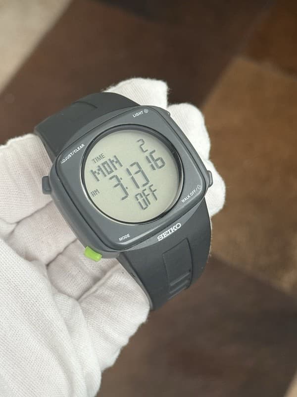 Rare Vintage Seiko Life Sports S251-0020 Men’s Digital Exercise Watch JDM 1990s