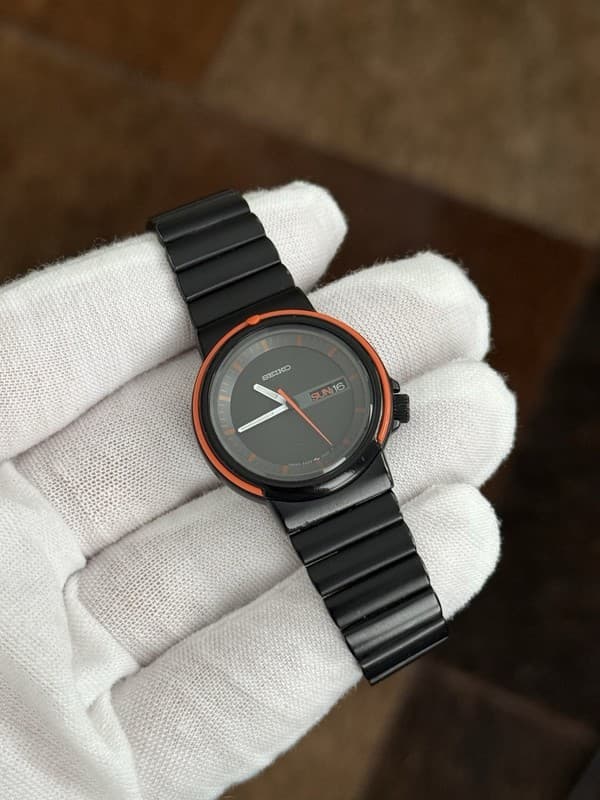 Rare Vintage Seiko Quartz Day Date 2A23-027B Sports Watch JDM 1980s - Repair