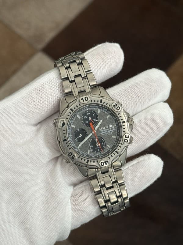Rare Vintage Seiko Quartz Men’s Titanium Chronograph Sports Watch 7T32-6G30 JDM