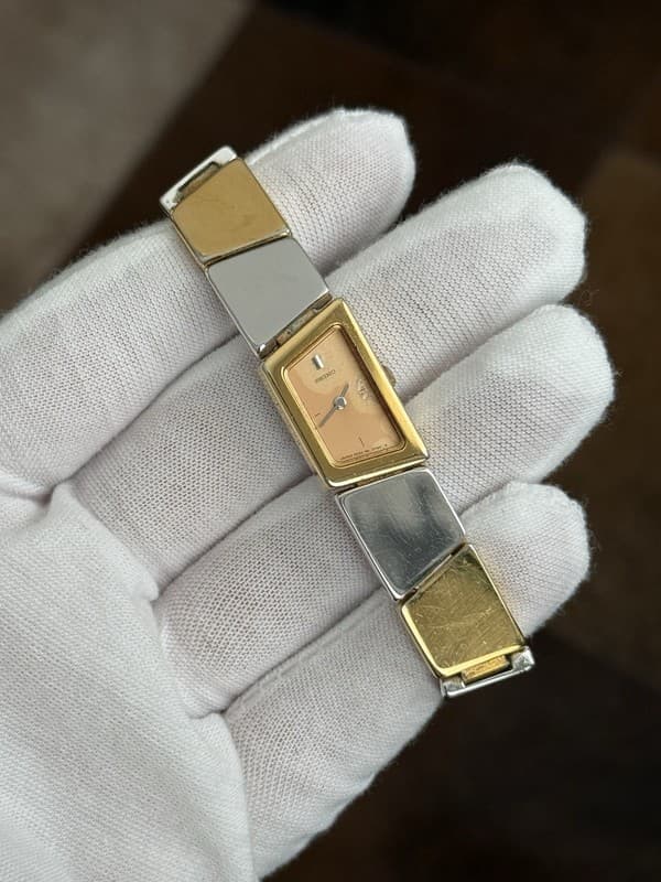 Rare Vintage Seiko 2E20-5610 Cocktail Bracelet Quartz Unisex Watch JDM 1980s