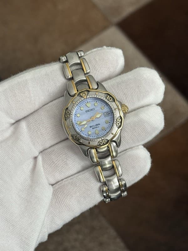 Vintage Seiko Scuba 7N85-0070 MOP Two-Tone Quartz 200m Diver Watch JDM 1990s