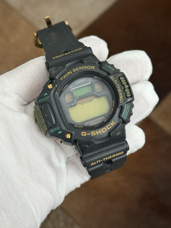 Vintage Casio G Shock DW-6700 SKYFORCE Module 1231 Men’s Digital Watch - Repair