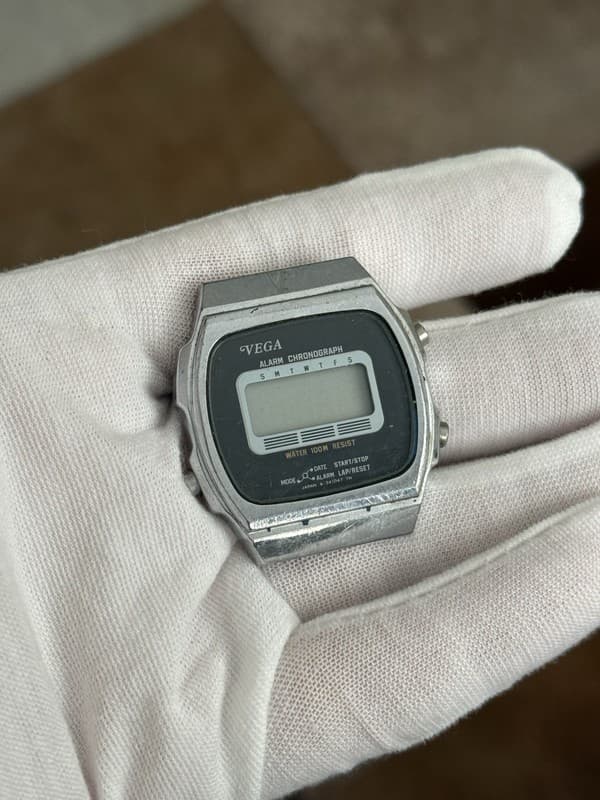 Rare Vintage Citizen Vega Digital Alarm Chronograph Watch JDM 1980s - For Repair