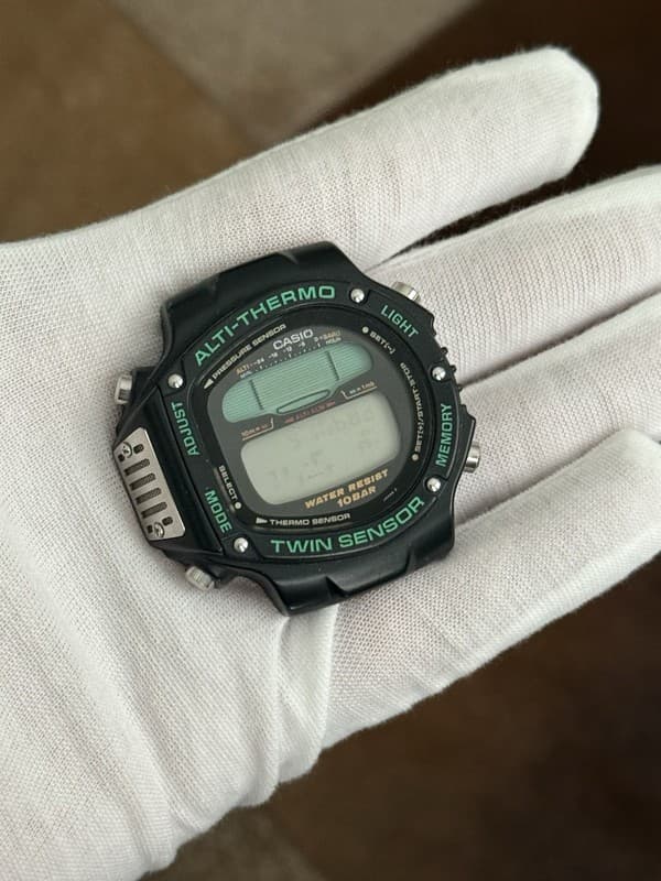 Rare Vintage Casio ALT-6000 Alti-Thermo Twin Sensor Digital Watch JDM - Repair