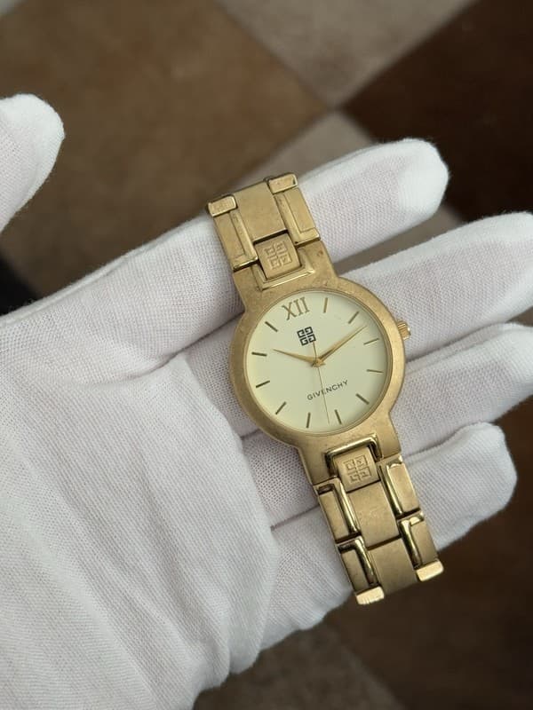 Rare Vintage Givenchy Gold Plated Men’s Quartz Watch JDM 1990s – For Repair