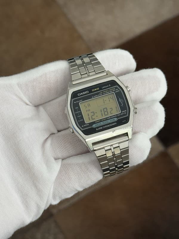 Rare Vintage Casio Marlin Alarm Chronograph H101 Men’s Digital Watch JDM 1980s