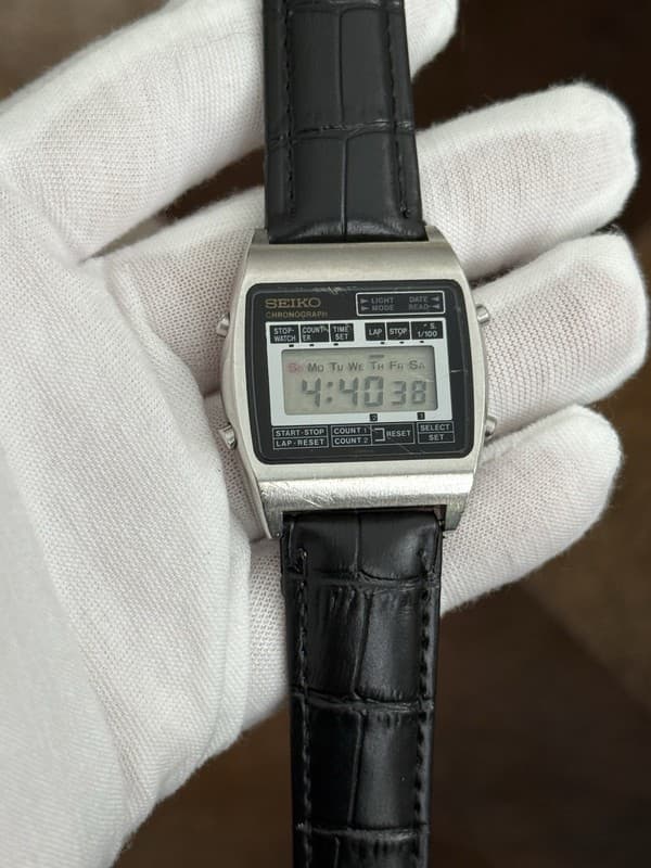 Rare Vintage Seiko M929-4000 Men’s Digital Chronograph Sports Watch JDM 1980s
