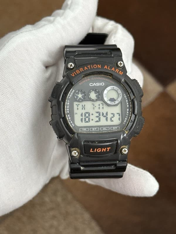 Rare Vintage Casio W-735H Vibration Alarm Men’s Digital Sports Watch JDM 1990s