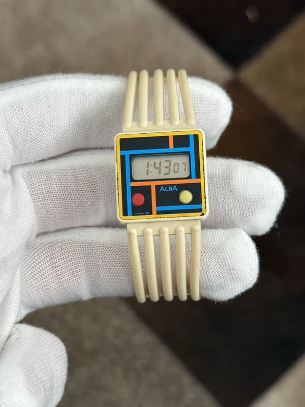 Ultra Rare Seiko Alba W210-5010 Men’s 2-Button Digital Watch JDM 1980s