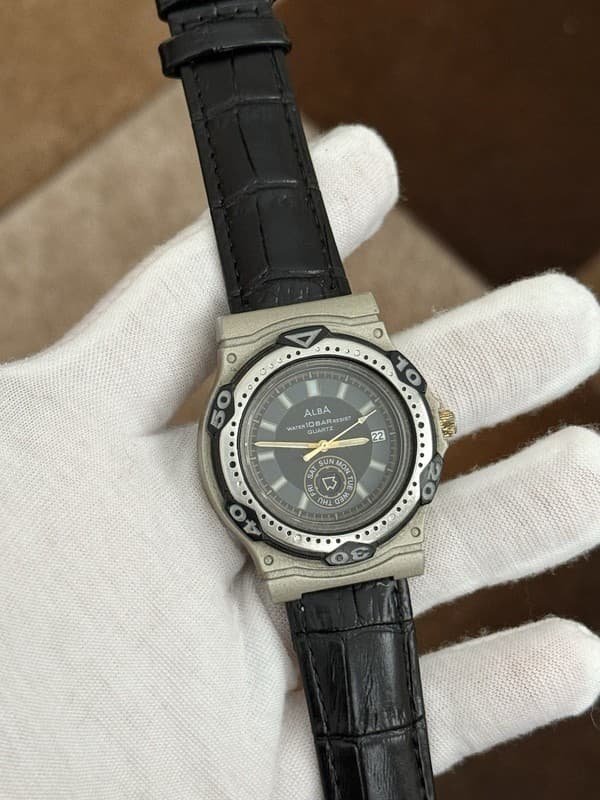 Rare Vintage Seiko Alba V733-6C10 Men’s Quartz Day-Date Watch JDM 1990s - Repair