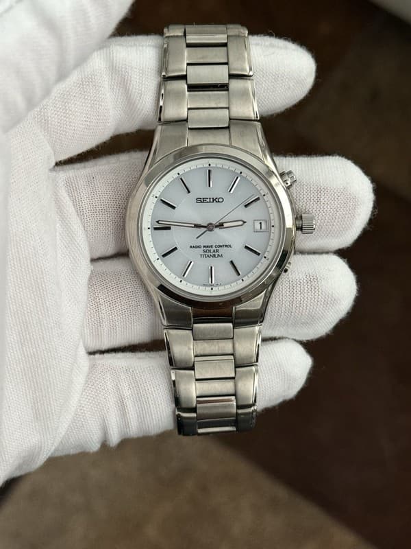 Rare Vintage Seiko 7B42-0AN0 Men’s Titanium Solar Radio Atomic Watch JDM - Read