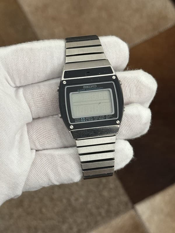 Rare Vintage Seiko A359-4000 Men’s Alarm Chronograph Digital Sport Watch JDM 70s