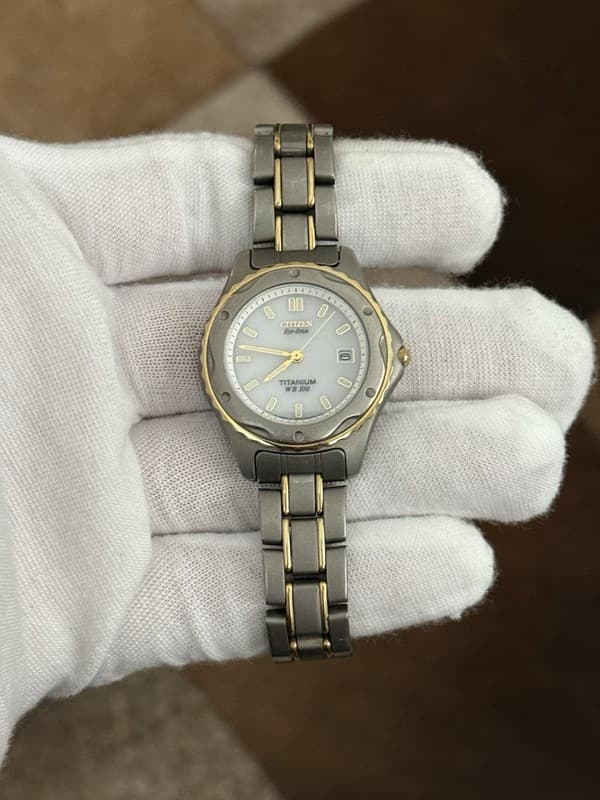 Rare Vintage Citizen Eco-Drive Titanium Women’s Sports Watch 8515-H01792 JDM 90s
