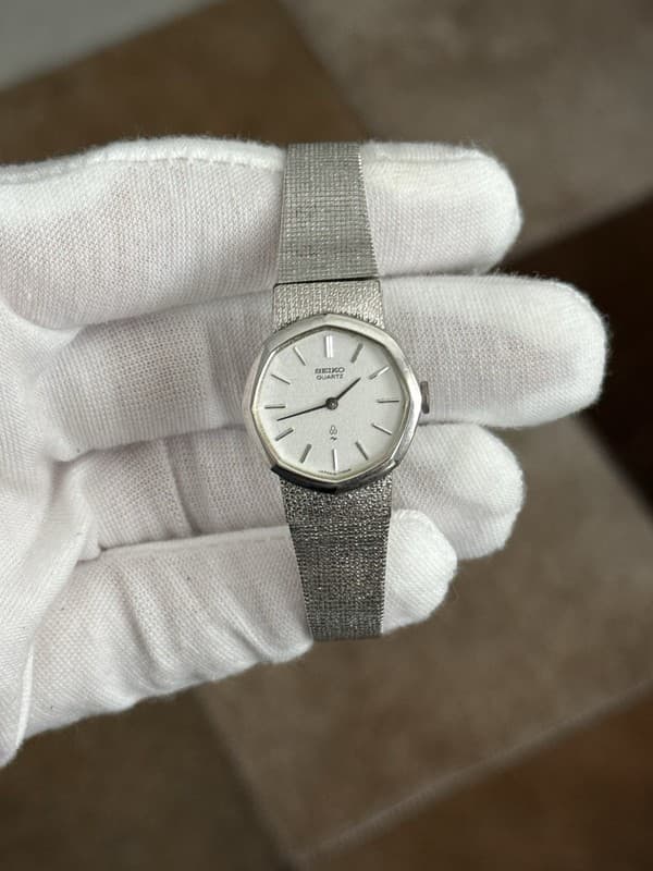 Rare Vintage Seiko Quartz Cocktail Women’s Watch 16-5890 JDM 1970s