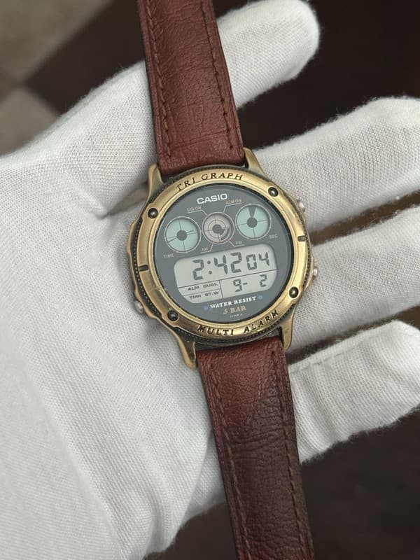 Rare Vintage Casio Tri Graph TGW-70 Men’s Digital Sports Watch Mod. 940 JDM 80s