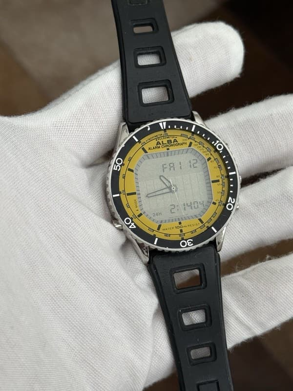 Rare Vintage Alba Y950-505A Ana-Digi Alarm Chronograph Men’s Sport Watch JDM 80s